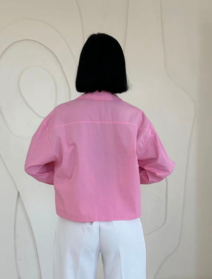 Camicia Rosa Cropped con Maxi Fiore
