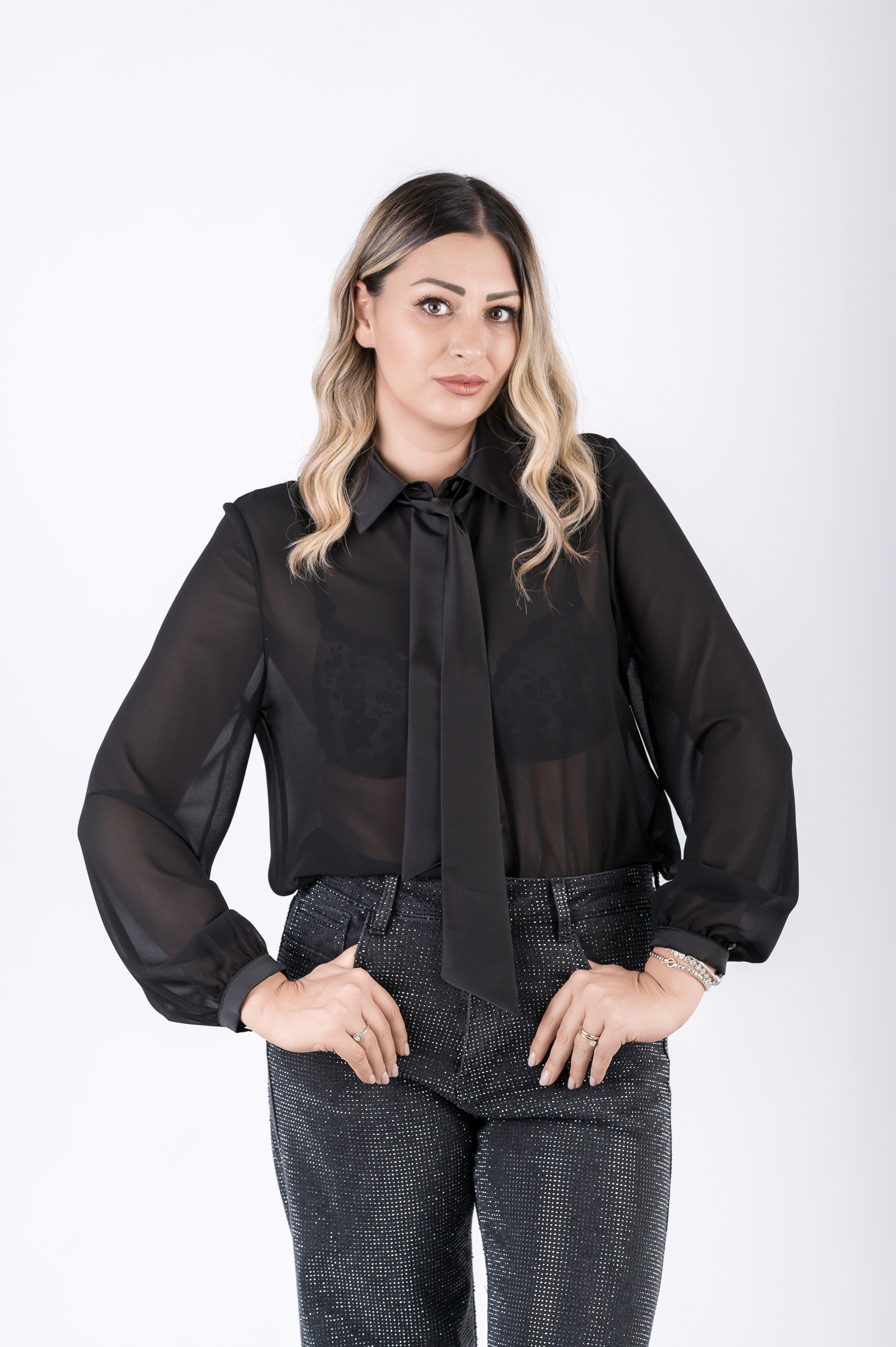 Camicia con cravatta